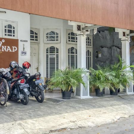 Reddoorz Hostel Near Prawirotaman Jogja Yogyakarta Exterior photo