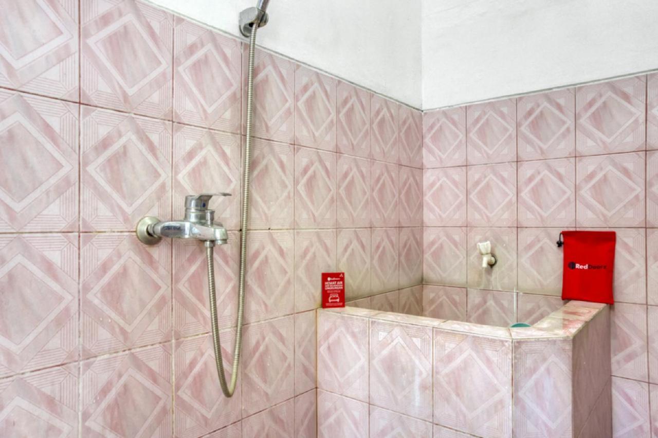 Reddoorz Hostel Near Prawirotaman Jogja Yogyakarta Exterior photo