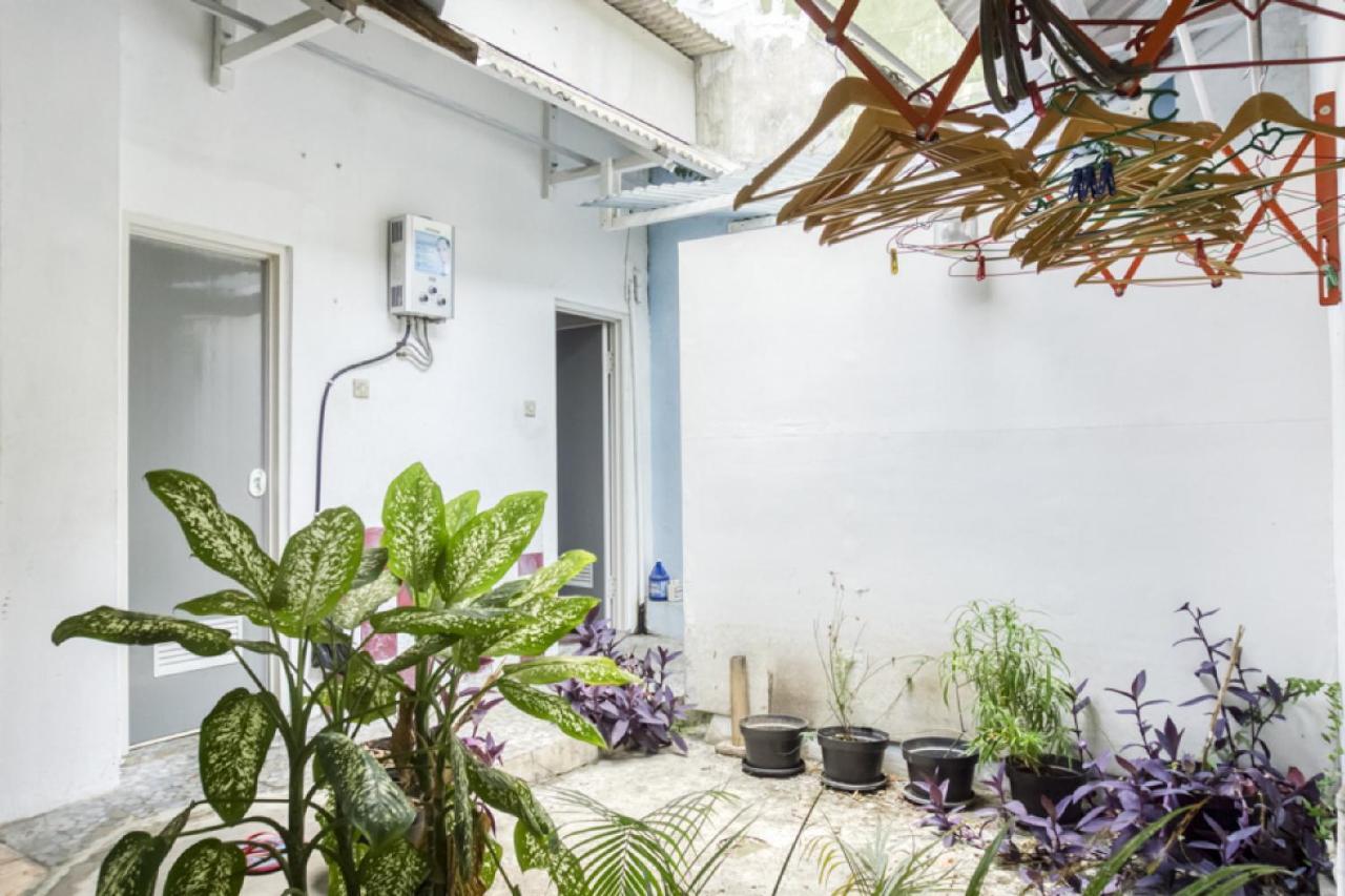 Reddoorz Hostel Near Prawirotaman Jogja Yogyakarta Exterior photo